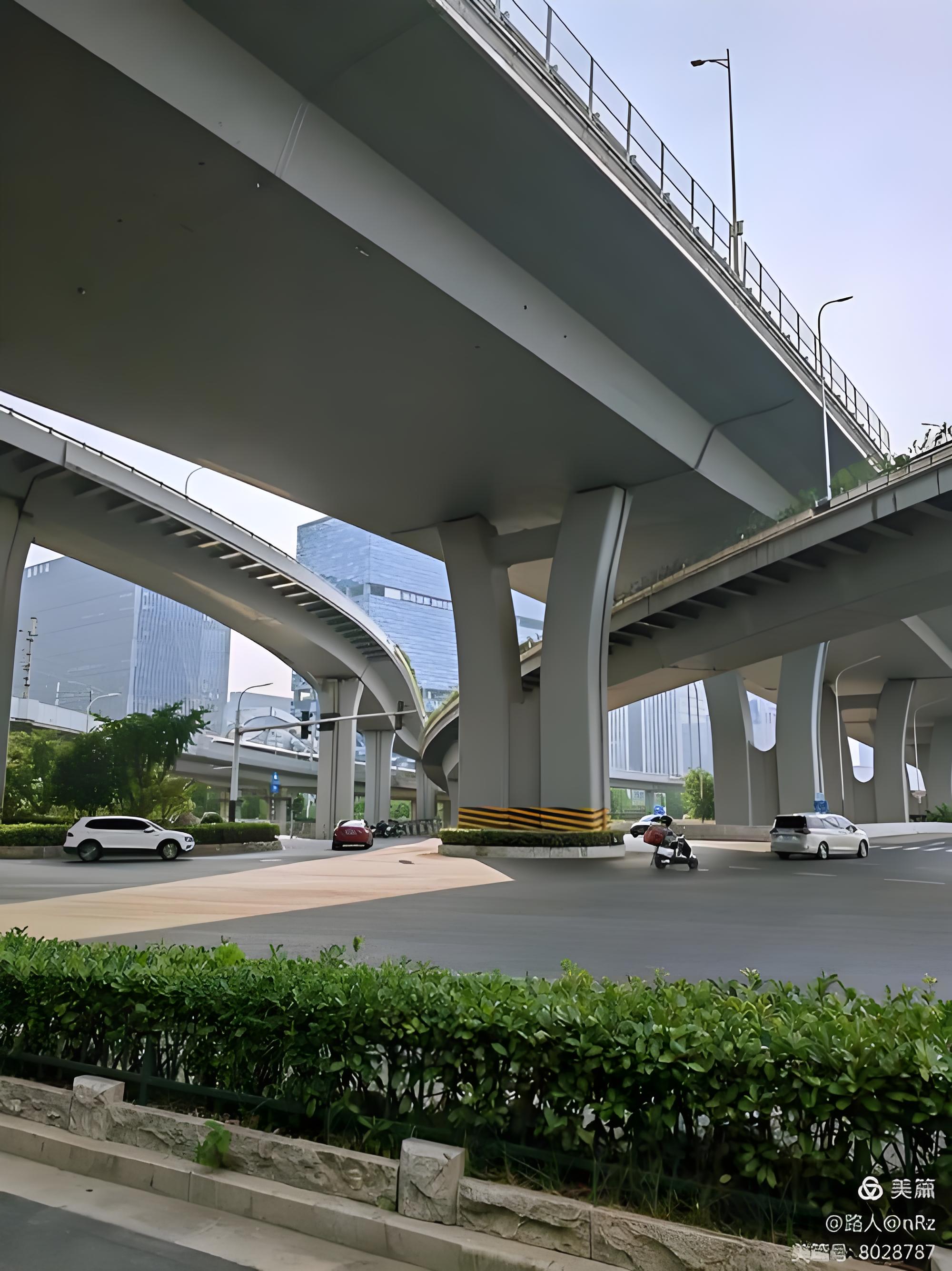 立交桥亮化 - 白天实景原图
